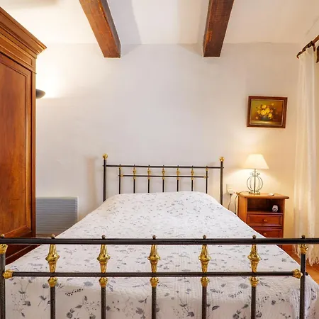 Tatil Evi Maison De Village Au Coeur Aigueze